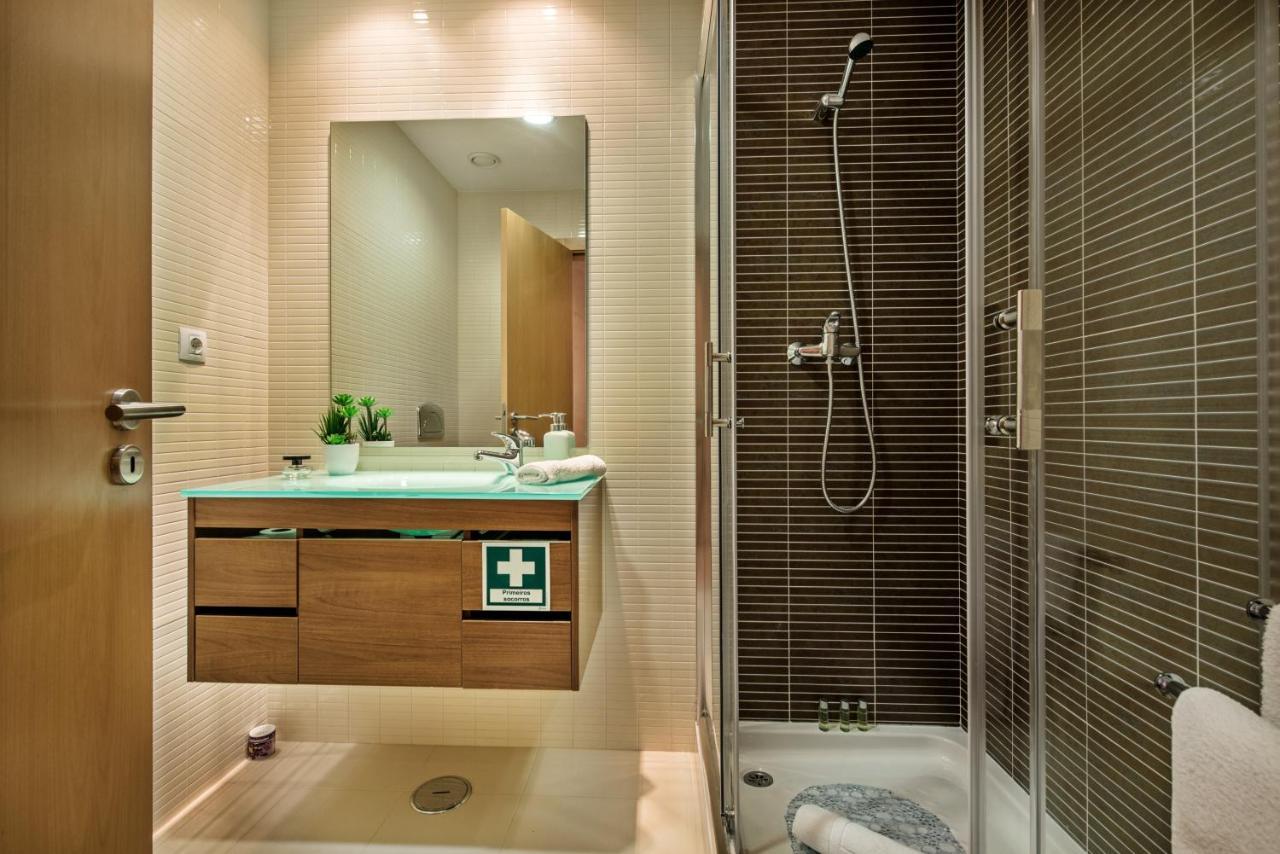 Sunset Home Olhao- Modern 3 Bed Luxury Apartment With Rooftop Pool 외부 사진