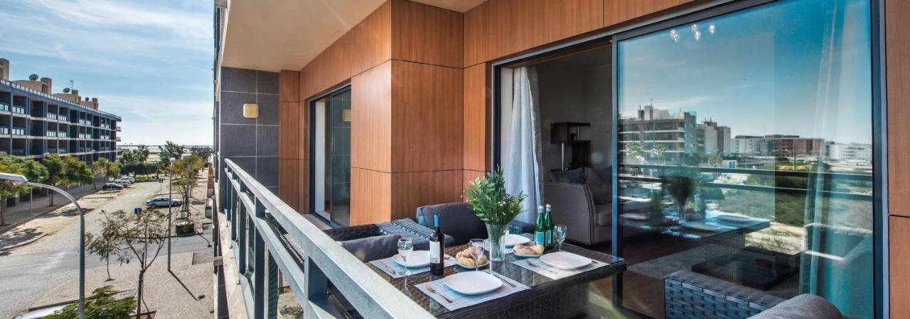 Sunset Home Olhao- Modern 3 Bed Luxury Apartment With Rooftop Pool 외부 사진